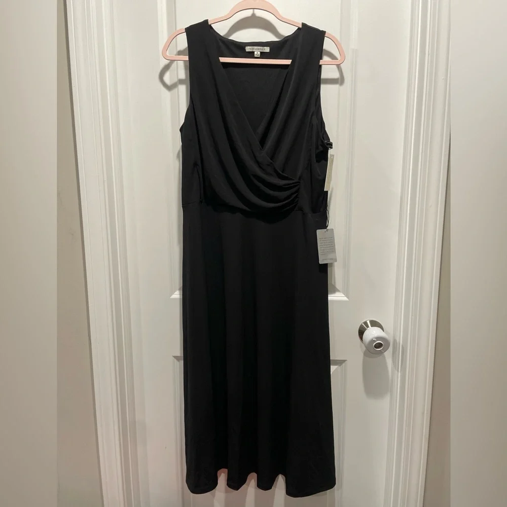 New Tash and Sophie Classic Black Midi Dress with V-Neck Size 16 - Picture 2 of 6